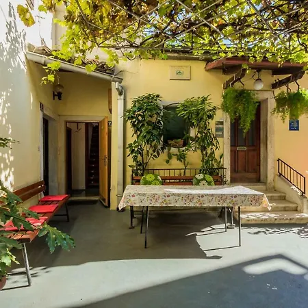 Skoric Volosko דירה אופטיה