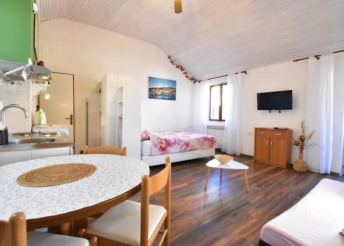 Skoric Volosko Apartment