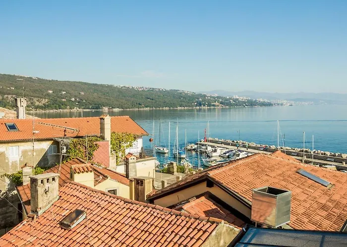 Skoric Volosko Apartment *